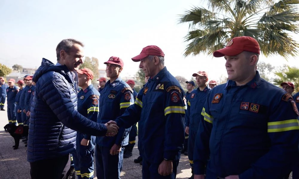 Στη Λάρισα ο Πρωθυπουργός - Θα πετάξει πάνω από τις πληγείσες περιοχές